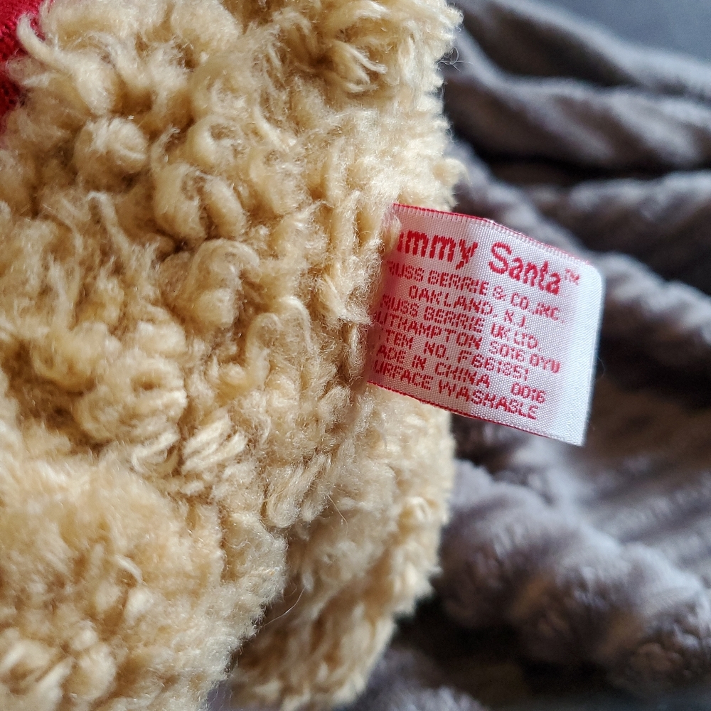 Vintage 2001 Avon Sammy Plush Bear - Picture 6 of 7